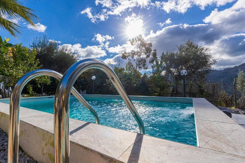 Holiday Home Lucifero Contura 外观 照片