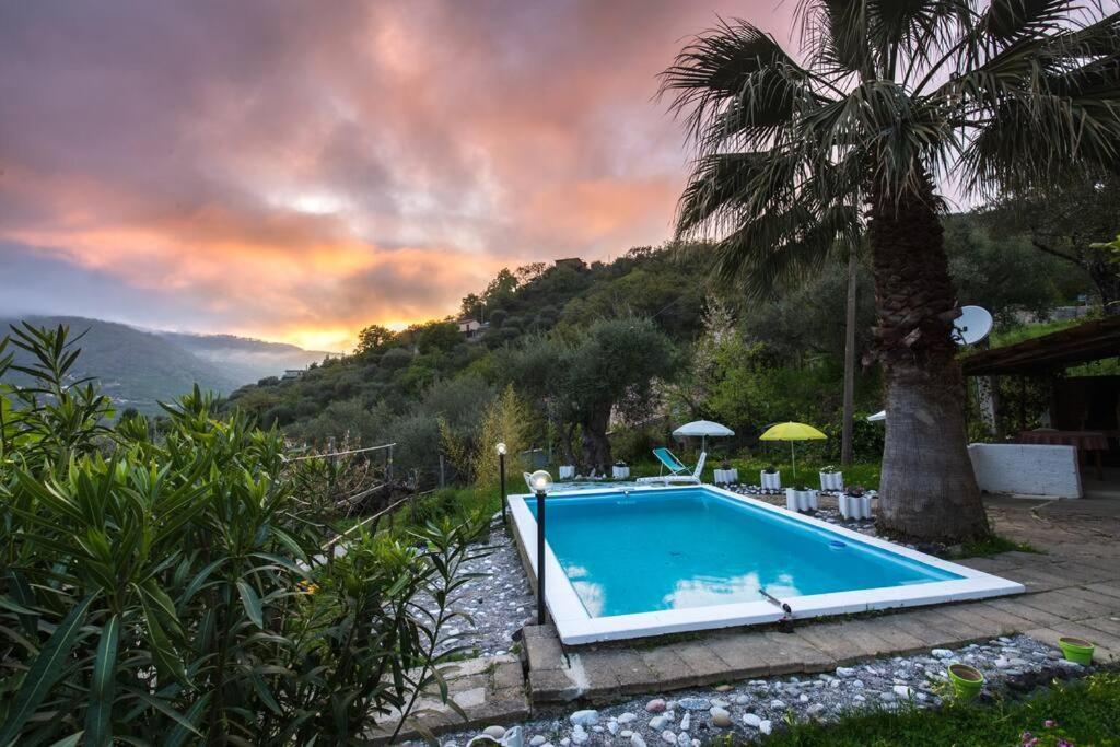 Holiday Home Lucifero Contura 外观 照片